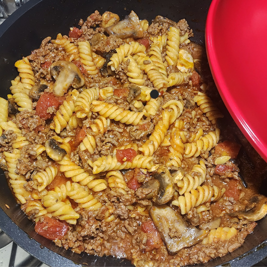 Nettie’s Pasta and Mince by Ross